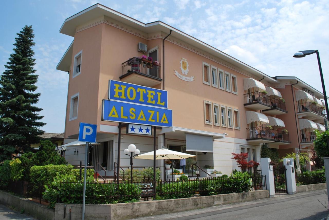 Hotel Alsazia Sirmione Exteriör bild